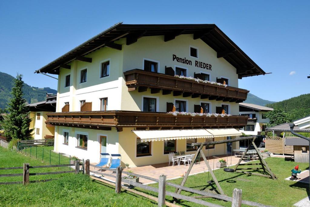 Pension Rieder Kaprun Bagian luar foto