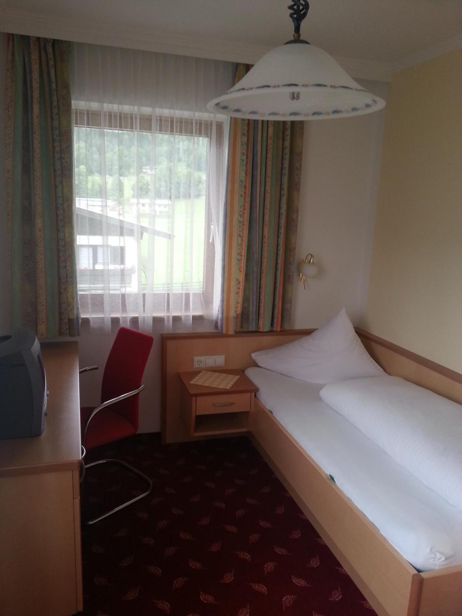 Pension Rieder Kaprun Ruang foto