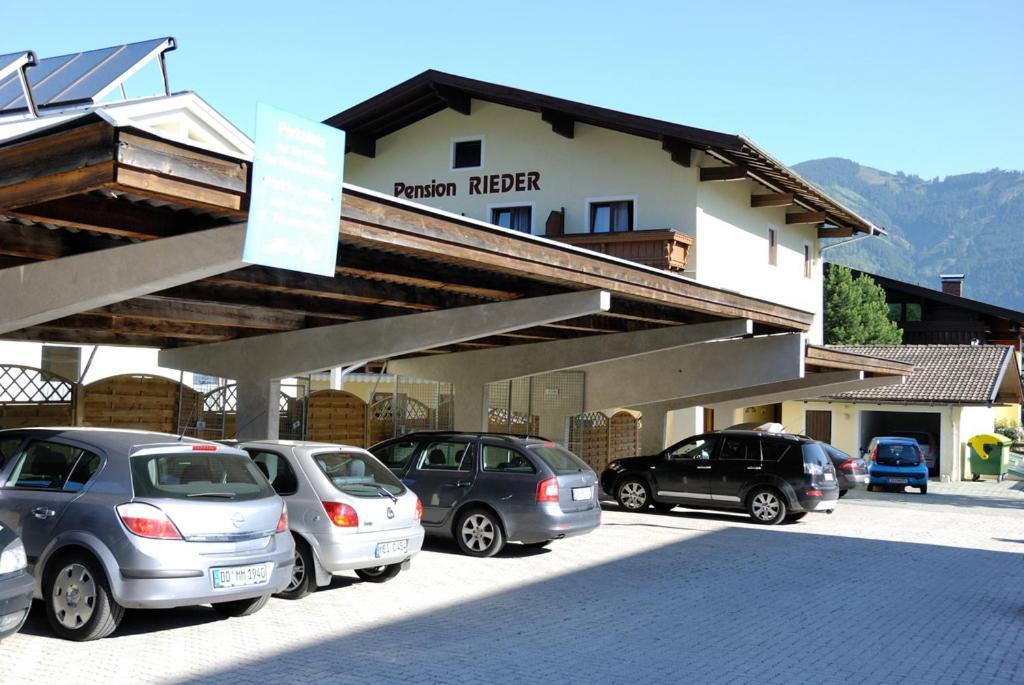 Pension Rieder Kaprun Bagian luar foto