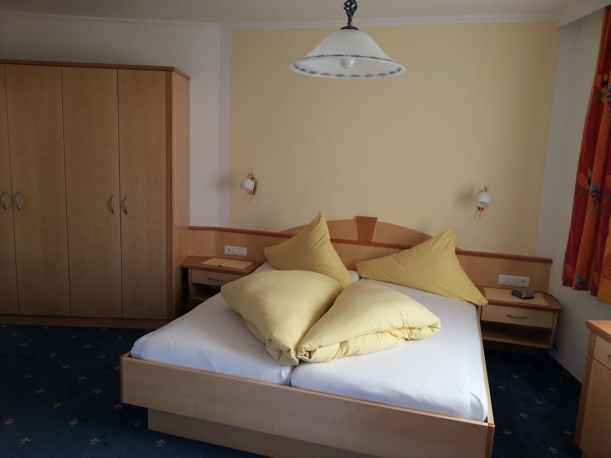 Pension Rieder Kaprun Ruang foto